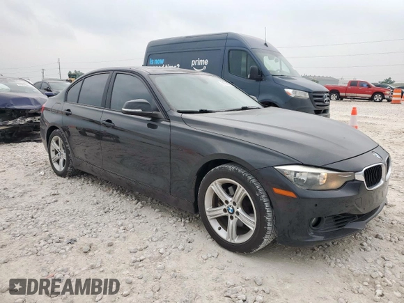 2015 BMW 3 Series 328i с VIN WBA3A5G51FNS88631, выставлен на аукционе Copart как лот 54986675 с пробегом 130 492 миль миль и Чистый • Clean title. История ставок и продаж доступна на DreamBid. Изображение 4.