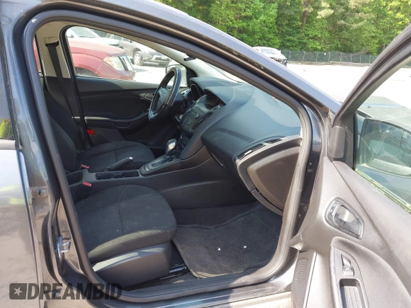2018 Ford Focus S with VIN 1FADP3E29JL215097, listed as a IAAI auction lot 41457843 with 115,891 mi miles. Bid and sale history available at carsss.com. Image 5.