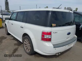 2011 Ford Flex SEL with VIN 2FMGK5CC4BBD19250, listed as a IAAI auction lot 41662290 with 200,095 mi miles. Bid and sale history available at carsss.com. Image 3.