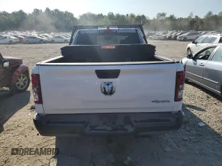 2024 Ram 1500 Tradesman z VIN 1C6SRFNT0RN225627, wystawiony jako Copart lot #69763084 z przebiegiem 4 563 mil mil oraz Szkoda całkowita • Salvage title. Historia ofert i sprzedaży dostępna na DreamBid. Obrazek 6.
