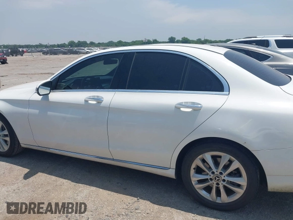 2019 Mercedes-Benz C 300 with VIN 55SWF8DB3KU304610, listed as a IAAI auction lot 42318044 with 92,854 mi miles and . Bid and sale history available at DreamBid. Image 14.