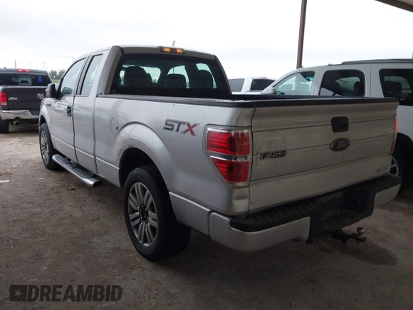 2014 Ford F-150 XL with VIN 1FTEX1CMXEFC92119, listed as a IAAI auction lot 41605366 with 231,453 mi miles and . Bid and sale history available at DreamBid. Image 3.