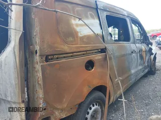 2016 Ford Transit Connect XLT с VIN NM0LE7F77G1284174, выставлен на аукционе IAAI как лот 39430119 с пробегом Не указан миль и . История ставок и продаж доступна на DreamBid. Изображение 4.