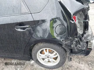 2011 Toyota Prius I z VIN JTDKN3DU6B1394092, wystawiony jako IAAI lot #42316595 z przebiegiem 230 999 mil mil oraz . Historia ofert i sprzedaży dostępna na DreamBid. Obrazek 17.