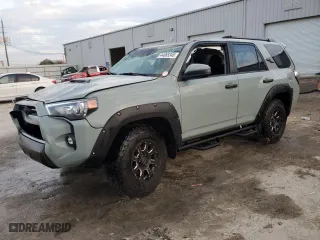 2022 Toyota 4Runner TRD Off Road with VIN JTEPU5JR5N6071613, listed as a Copart auction lot 44065345 with 19,241 mi miles and Non Repairable. Bid and sale history available at carsss.com. Image 1.