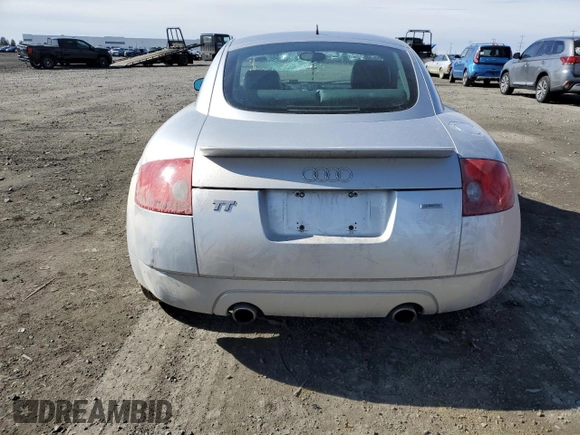 2001 Audi TT z VIN TRUWT28N411030021, wystawiony jako Copart lot #48435505 z przebiegiem 136 441 mil mil oraz Szkoda całkowita • Salvage title. Historia ofert i sprzedaży dostępna na DreamBid. Obrazek 6.