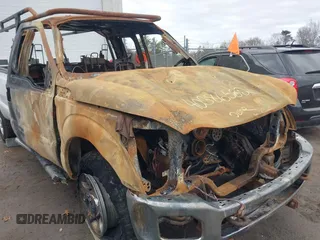 2016 Ford Super Duty F-250 SRW XLT with VIN 1FT7X2B63GED44040, listed as a IAAI auction lot 40386582 with 1 mi miles. Bid and sale history available at carsss.com. Image 6.