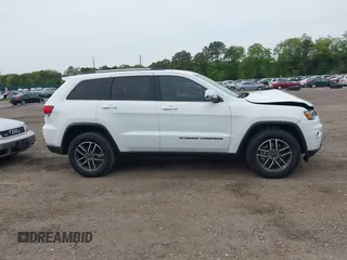 2022 Jeep Grand Cherokee Limited with VIN 1C4RJFBG9NC165925, listed as a IAAI auction lot 42347251 with 48,178 mi miles and . Bid and sale history available at DreamBid. Image 13.