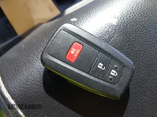 2019 Toyota Corolla Hatchback SE with VIN JTNK4RBE3K3029225, listed as a IAAI auction lot 41633479 with 90,172 mi miles. Bid and sale history available at carsss.com. Image 11.