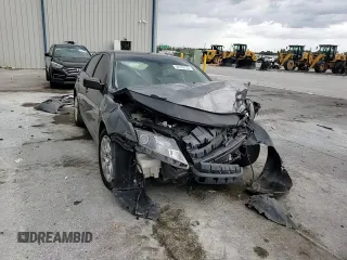 2010 Ford Fusion SE z VIN 3FAHP0HA3AR387128, wystawiony jako Copart lot #59149735 z przebiegiem Nie podano mil oraz Nie do naprawy • Non repairable. Historia ofert i sprzedaży dostępna na DreamBid. Obrazek 13.