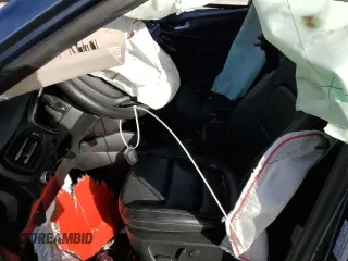 2020 Ford Escape Titanium Hybrid z VIN 1FMCU9DZ4LUC29367, wystawiony jako Copart lot #84709314 z przebiegiem Nie podano mil oraz Nie do naprawy • Non repairable. Historia ofert i sprzedaży dostępna na DreamBid. Obrazek 7.