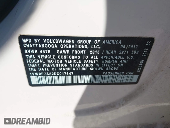 2013 Volkswagen Passat SE w/Sunroof & Nav with VIN 1VWBP7A32DC017647, listed as a IAAI auction lot 41991170 with 270,917 mi miles. Bid and sale history available at carsss.com. Image 9.