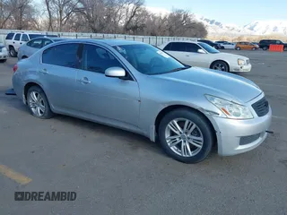 2008 Infiniti G35 Sedan x with VIN JNKBV61F88M264957, listed as a IAAI auction lot 41822457 with 222,317 mi miles. Bid and sale history available at carsss.com. Image 1.