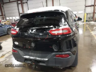 2017 Jeep Cherokee Altitude with VIN 1C4PJMAS4HW542682, listed as a IAAI auction lot 41292762 with 171,507 mi miles and . Bid and sale history available at DreamBid. Image 17.