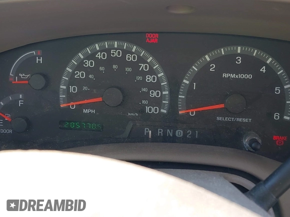2003 Ford F-150 XL with VIN 1FTRX17W93NB66494, listed as a IAAI auction lot 41451666 with 205,770 mi miles. Bid and sale history available at carsss.com. Image 7.