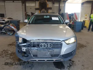 2013 Audi allroad A4 Premium Plus z VIN WA1UFAFL5DA210465, wystawiony jako IAAI lot #42207403 z przebiegiem 217 477 mil mil oraz . Historia ofert i sprzedaży dostępna na DreamBid. Obrazek 12.