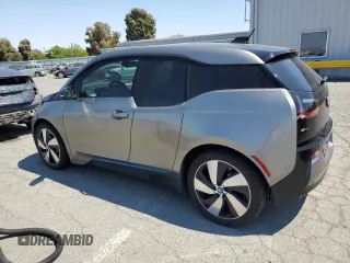 2017 BMW i3 with VIN WBY1Z8C37HV895076, listed as a Copart auction lot 60131235 with 104,753 mi miles and Salvage title. Bid and sale history available at DreamBid. Image 2.