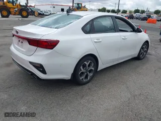 2021 Kia Forte LXS with VIN 3KPF24ADXME368874, listed as a IAAI auction lot 41933026 with 78,375 mi miles. Bid and sale history available at carsss.com. Image 4.