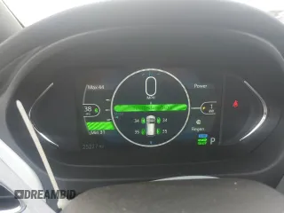 2020 Chevrolet Bolt EV Premier with VIN 1G1FZ6S03L4121787, listed as a Copart auction lot 53263015 with 25,227 mi miles and Clean title. Bid and sale history available at DreamBid. Image 9.