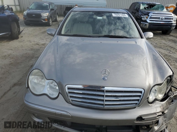 2006 Mercedes-Benz C 280 Luxury with VIN WDBRF54H16A882008, listed as a Copart auction lot 70201484 with 100,294 mi miles and Salvage Title. Bid and sale history available at DreamBid. Image 5.