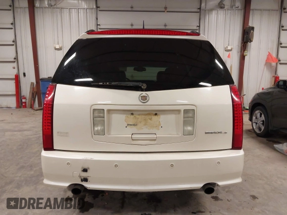 2007 Cadillac SRX with VIN 1GYEE637570125745, listed as a IAAI auction lot 41537912 with 203,108 mi miles. Bid and sale history available at carsss.com. Image 16.
