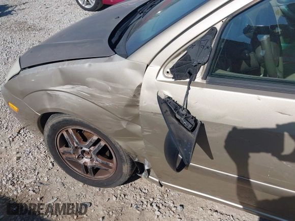 2000 Ford Focus SE with VIN 1FAFP3434YW401903, listed as a IAAI auction lot 42104706 with 201,826 mi miles and . Bid and sale history available at DreamBid. Image 12.