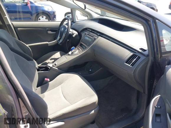 2011 Toyota Prius I with VIN JTDKN3DUXB5298944, listed as a IAAI auction lot 42156230 with 218,438 mi miles and . Bid and sale history available at DreamBid. Image 5.