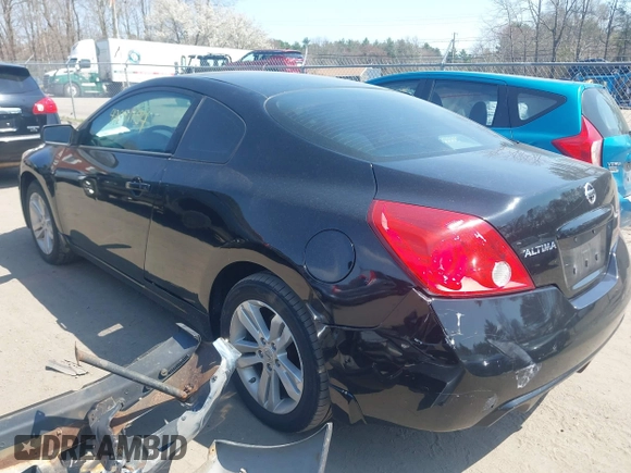 2013 Nissan Altima S with VIN 1N4AL2EP7DC213423, listed as a IAAI auction lot 42091194 with 115,914 mi miles and . Bid and sale history available at DreamBid. Image 3.