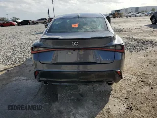 2024 Lexus IS 300 z VIN JTHBA1D2XR5131457, wystawiony jako Copart lot #47825855 z przebiegiem 17 118 mil mil oraz Nie do naprawy • Non repairable. Historia ofert i sprzedaży dostępna na DreamBid. Obrazek 6.