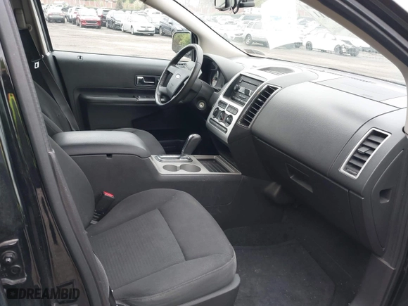 2007 Ford Edge SEL with VIN 2FMDK48C57BA99436, listed as a IAAI auction lot 41973411 with 267,988 mi miles. Bid and sale history available at carsss.com. Image 5.
