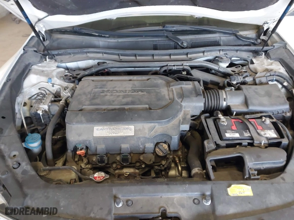 2014 Honda Crosstour EX-L with VIN 5J6TF2H58EL002246, listed as a IAAI auction lot 42086143 with 70,986 mi miles. Bid and sale history available at carsss.com. Image 10.