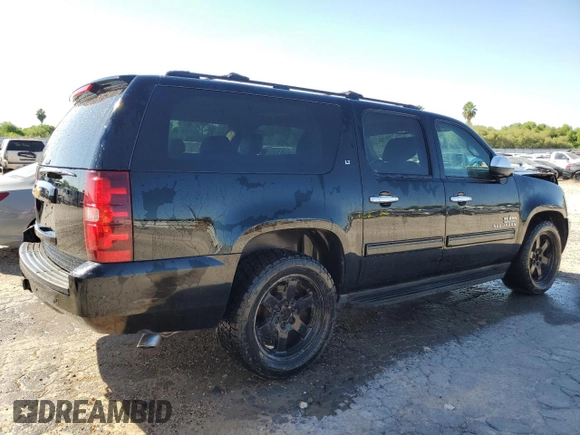 2014 Chevrolet Suburban LT with VIN 1GNSCJE04ER156583, listed as a Copart auction lot 73730364 with 243,131 mi miles and Clean Title. Bid and sale history available at carsss.com. Image 3.