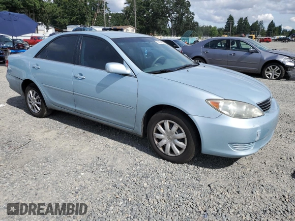 2005 Toyota Camry LE with VIN 4T1BE30K35U603940, listed as a Copart auction lot 61404235 with 203,294 mi miles and Salvage title. Bid and sale history available at DreamBid. Image 4.