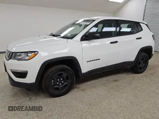 2021 Jeep Compass Sport z VIN 3C4NJDAB0MT511954, wystawiony jako Copart lot #58755765 z przebiegiem 123 603 mil mil oraz Czysty tytuł • Clean title. Historia ofert i sprzedaży dostępna na DreamBid. Obrazek 1.