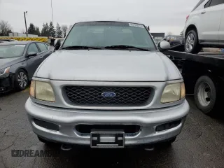 1998 Ford F-150 XL with VIN 1FTDX18W5WKA08829, listed as a Copart auction lot 85135314 with 160,824 mi miles and Clean Title. Bid and sale history available at carsss.com. Image 5.