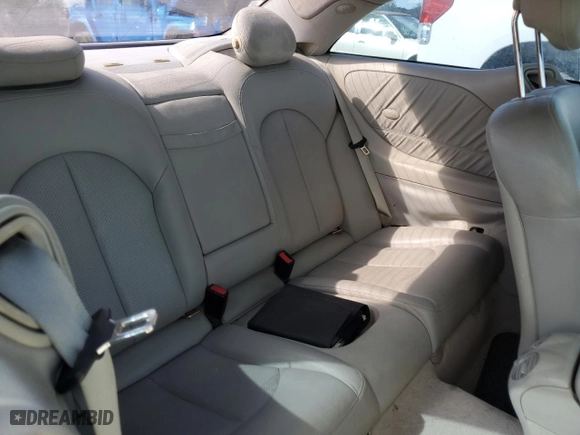 2003 Mercedes-Benz CLK-Class 3.2L with VIN WDBTJ65J63F050559, listed as a Copart auction lot 77650564 with 218,619 mi miles and Clean Title. Bid and sale history available at carsss.com. Image 10.