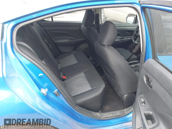 2023 Nissan Versa S z VIN 3N1CN8DV1PL832773, wystawiony jako IAAI lot #42140621 z przebiegiem 46 635 mil mil oraz . Historia ofert i sprzedaży dostępna na DreamBid. Obrazek 8.