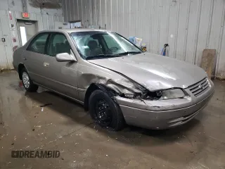 1999 Toyota Camry LE с VIN 4T1BG22K4XU469265, выставлен на аукционе Copart как лот 80112794 с пробегом 184 782 миль миль и Списание • Salvage title. История ставок и продаж доступна на DreamBid. Изображение 4.