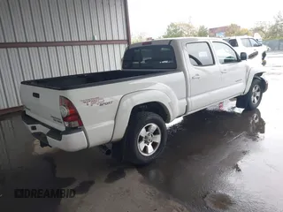 2010 Toyota Tacoma PreRunner with VIN 3TMKU4HN6AM026668, listed as a IAAI auction lot 41786901 with 267,485 mi miles and . Bid and sale history available at DreamBid. Image 4.