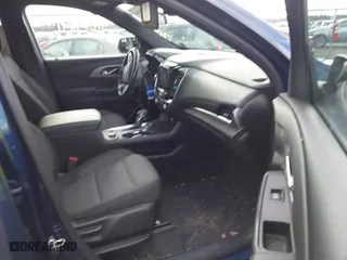2023 Chevrolet Traverse LT Cloth with VIN 1GNEVGKW4PJ105766, listed as a IAAI auction lot 41015841 with 42,128 mi miles. Bid and sale history available at carsss.com. Image 5.
