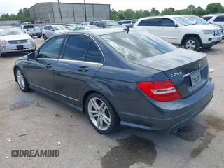 2013 Mercedes-Benz C-Class C 250 Sport with VIN WDDGF4HB4DR271967, listed as a IAAI auction lot 41979695 with 142,802 mi miles. Bid and sale history available at carsss.com. Image 3.