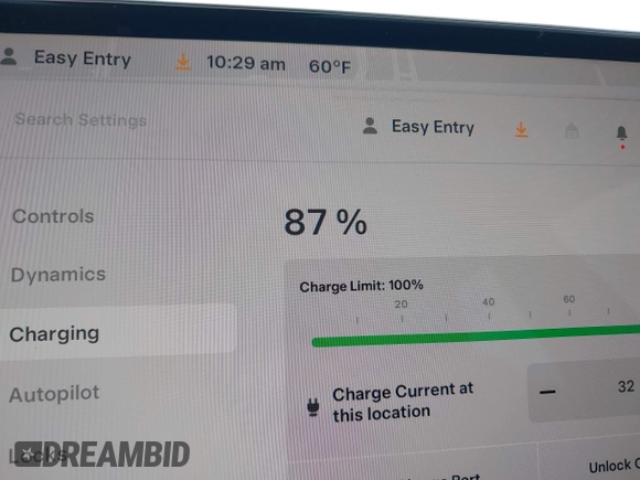 2024 Tesla Model 3 z VIN 5YJ3E1EA2RF784394, wystawiony jako IAAI lot #42034036 z przebiegiem 14 594 mil mil oraz . Historia ofert i sprzedaży dostępna na DreamBid. Obrazek 17.