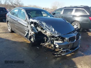 2016 BMW 3 Series 328i Gran Turismo xDrive z VIN WBA8Z5C55GG501011, wystawiony jako IAAI lot #41753565 z przebiegiem 114 072 mil mil oraz . Historia ofert i sprzedaży dostępna na DreamBid. Obrazek 1.