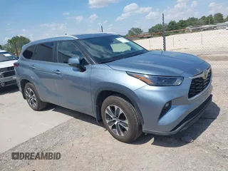 2023 Toyota Highlander L with VIN 5TDKDRBH5PS012608, listed as a IAAI auction lot 42702499 with 61,129 mi miles and . Bid and sale history available at DreamBid. Image 13.