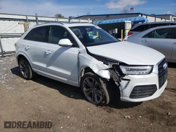 2018 Audi Q3 Premium Plus with VIN WA1JCCFS5JR034528, listed as a Copart auction lot 44626863 with 58,518 mi miles. Bid and sale history available at carsss.com. Image 4.