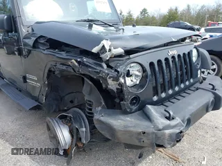 2016 Jeep Wrangler Unlimited Sport with VIN 1C4HJWDG3GL342108, listed as a IAAI auction lot 41927879 with 88,801 mi miles and . Bid and sale history available at DreamBid. Image 18.