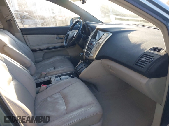 2008 Lexus RX 350 z VIN 2T2GK31U58C051681, wystawiony jako IAAI lot #41670226 z przebiegiem 250 288 mil mil oraz . Historia ofert i sprzedaży dostępna na DreamBid. Obrazek 5.