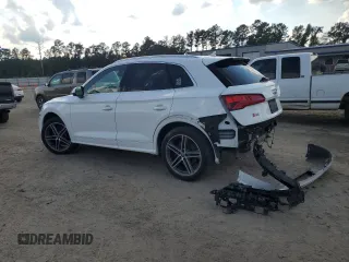 2019 Audi SQ5 Premium with VIN WA1A4AFYXK2066262, listed as a Copart auction lot 70586984 with 69,015 mi miles and Clean Title. Bid and sale history available at carsss.com. Image 2.