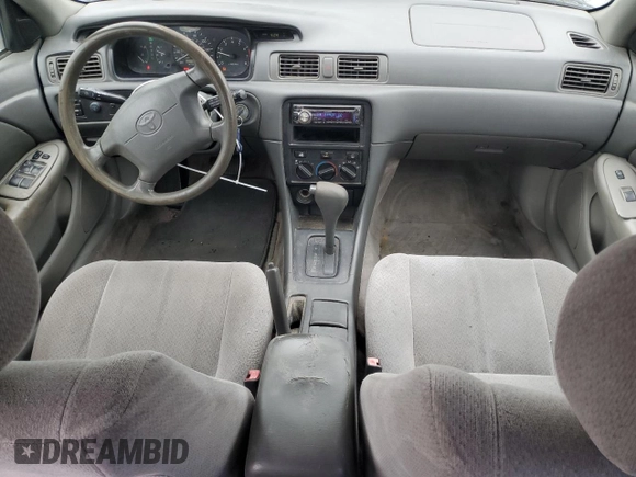 2000 Toyota Camry CE with VIN JT2BG22K6Y0441635, listed as a Copart auction lot 53203655 with 186,022 mi miles and Clean Title. Bid and sale history available at DreamBid. Image 8.