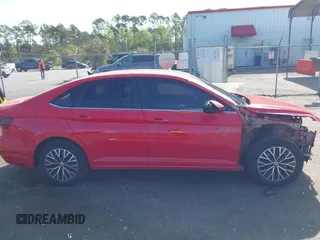 2021 Volkswagen Jetta S z VIN 3VWC57BU3MM016295, wystawiony jako IAAI lot #41880683 z przebiegiem 85 113 mil mil oraz . Historia ofert i sprzedaży dostępna na DreamBid. Obrazek 13.